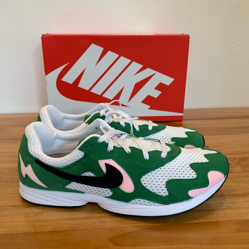 NIB Nike Air Streak Lite Limited Ed Aloe Verde 10